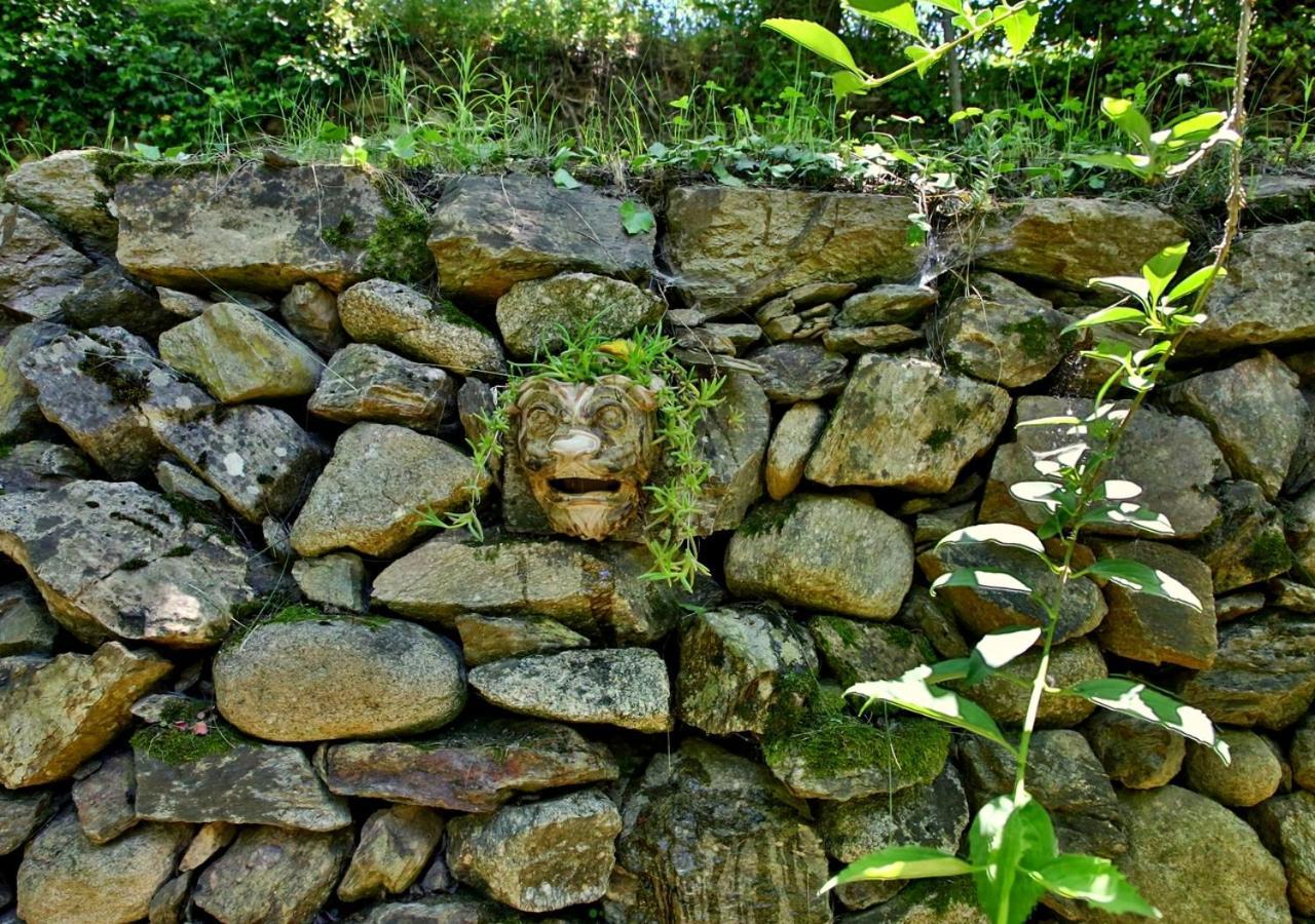 Beau Vallon - Gîte et Chambres d'Hôtes Pyrénées-Méditerranée - Pays Catalan Sahorre Esterno foto