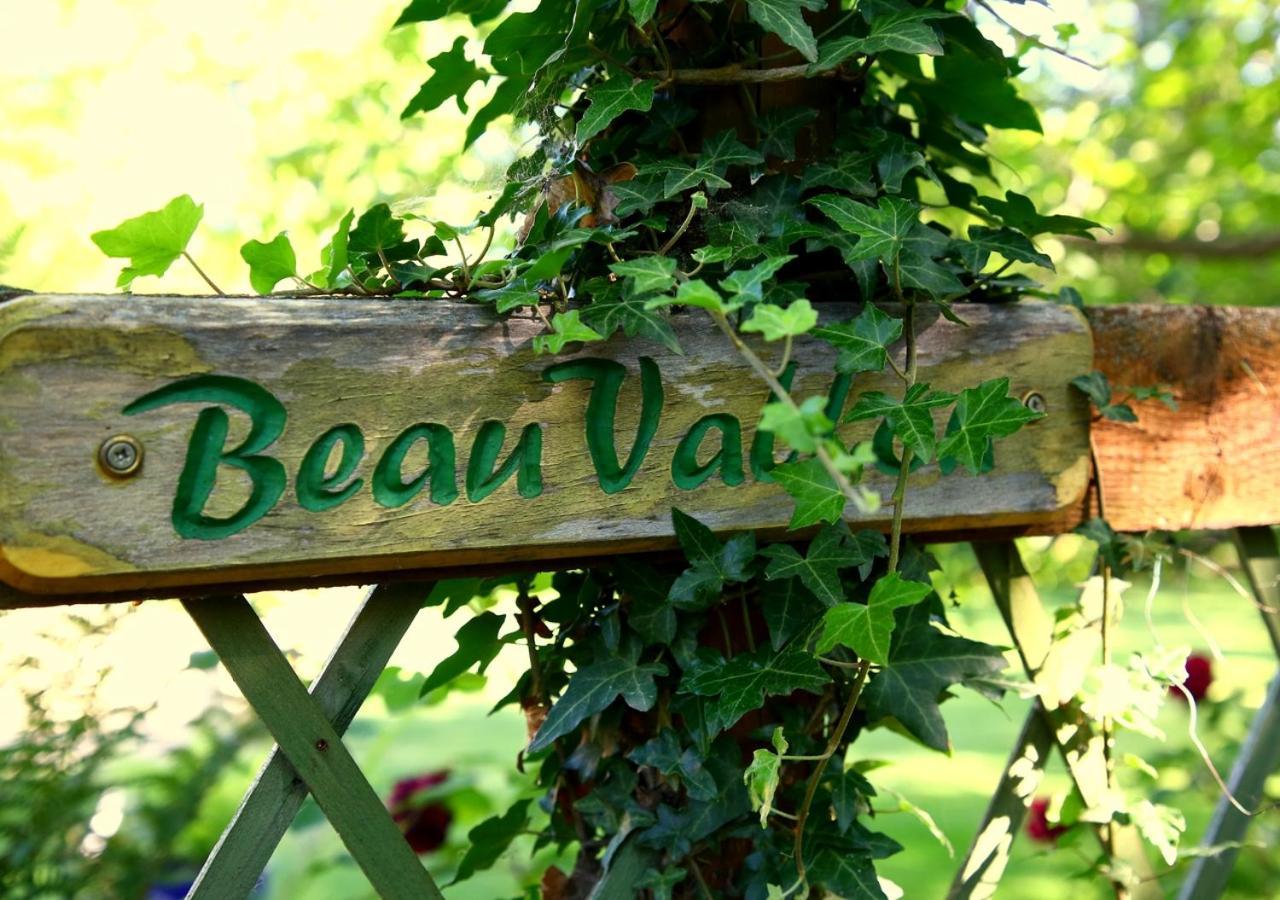 Beau Vallon - Gîte et Chambres d'Hôtes Pyrénées-Méditerranée - Pays Catalan Sahorre Esterno foto