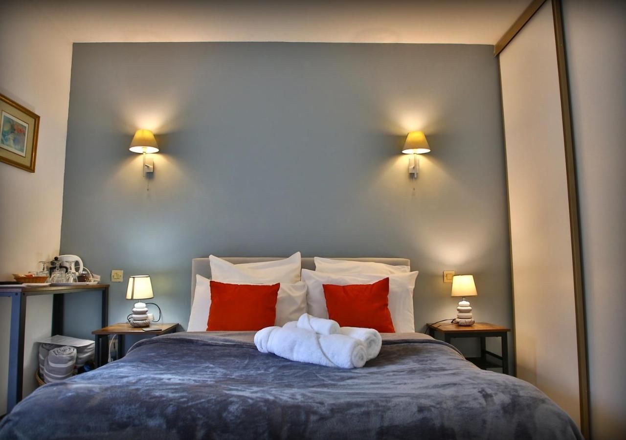 Beau Vallon - Gîte et Chambres d'Hôtes Pyrénées-Méditerranée - Pays Catalan Sahorre Esterno foto