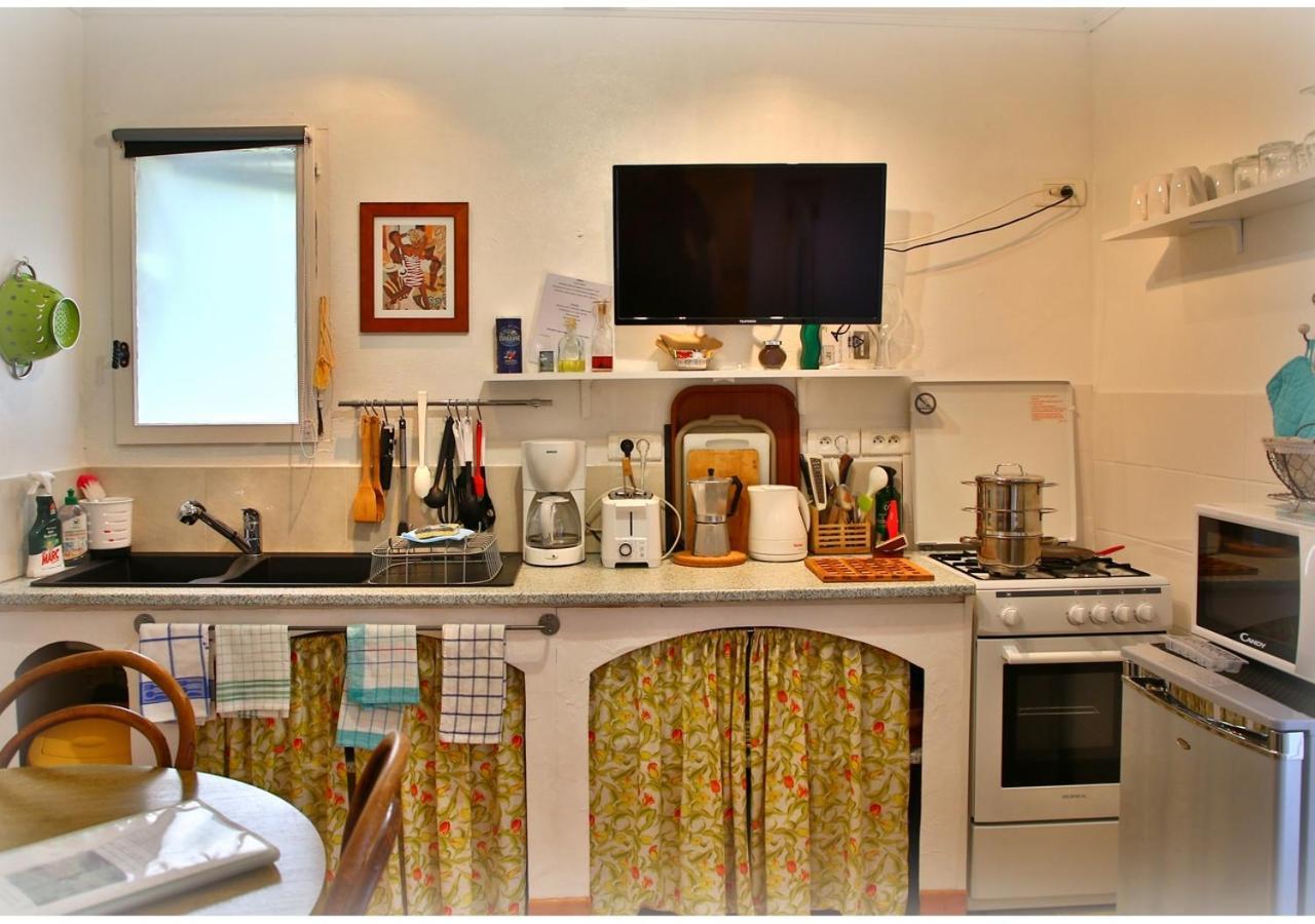 Beau Vallon - Gîte et Chambres d'Hôtes Pyrénées-Méditerranée - Pays Catalan Sahorre Esterno foto